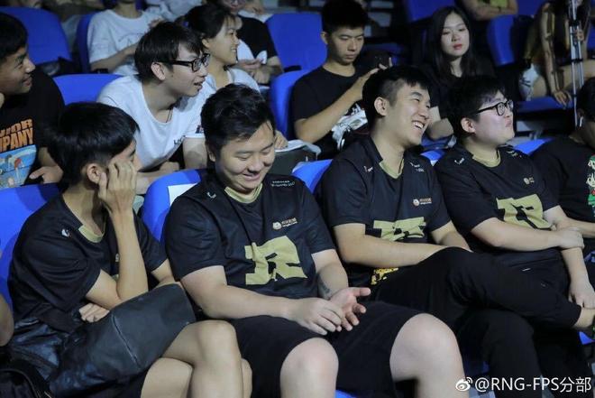 绝地求生传奇谢幕,球迷泪洒赛场的简单介绍 绝地求生传奇谢幕,球迷泪洒赛场的简单介绍