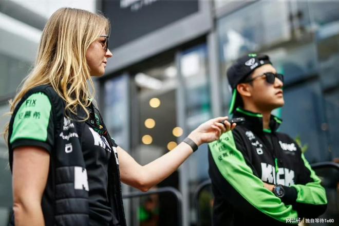 爱游戏入口-红牛二队逆转哈斯车队，周冠宇扛起全队