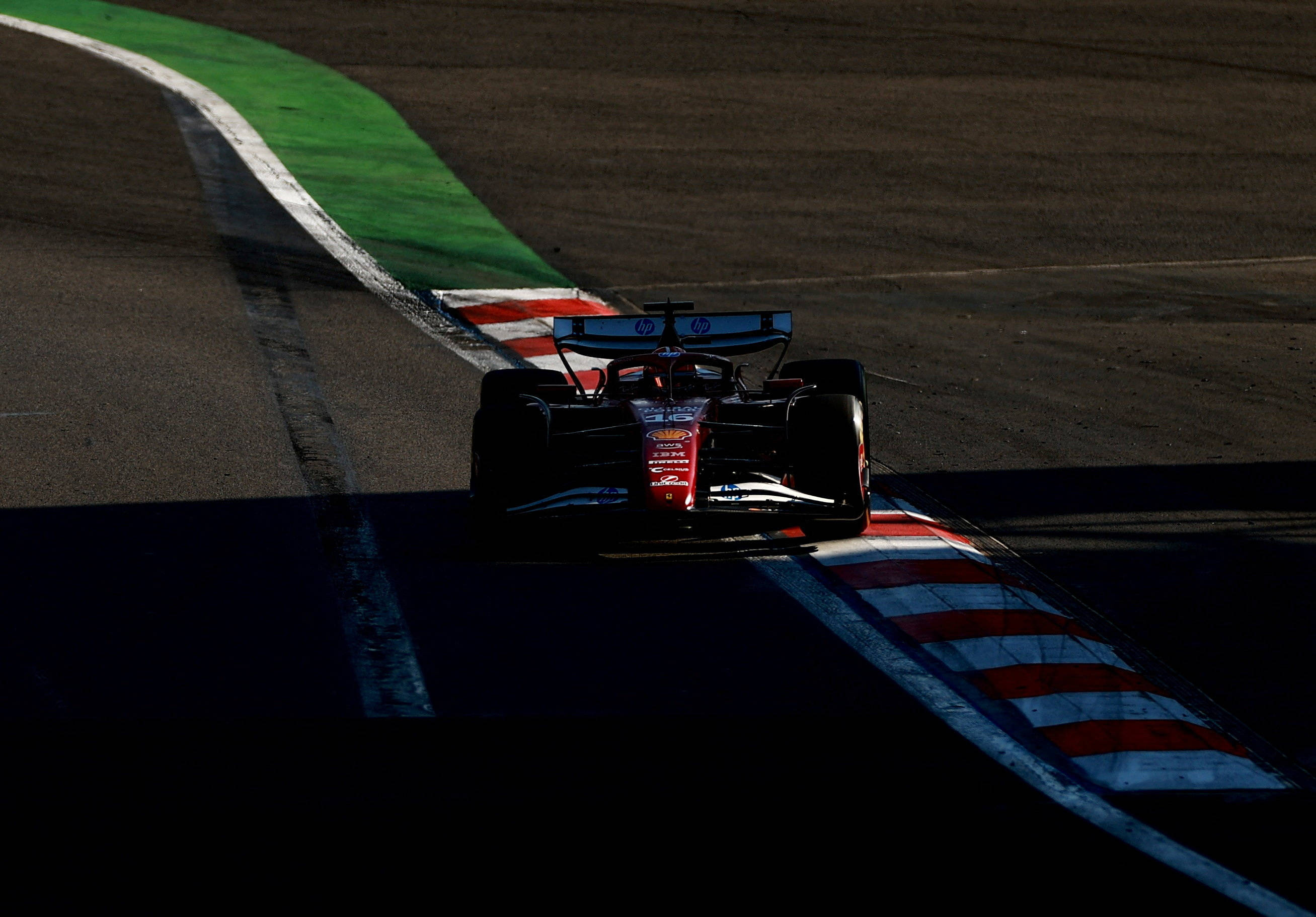 爱游戏入口-索伯车队完胜法拉利，诺里斯高光表现