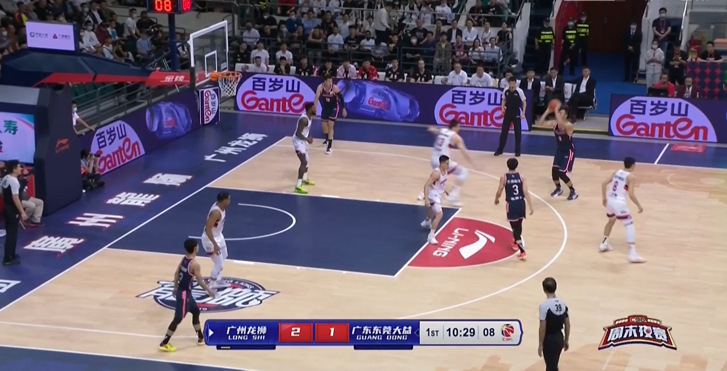 福建队轻取山东队,易建联刷新纪录 福建队轻取山东队,易建联刷新纪录