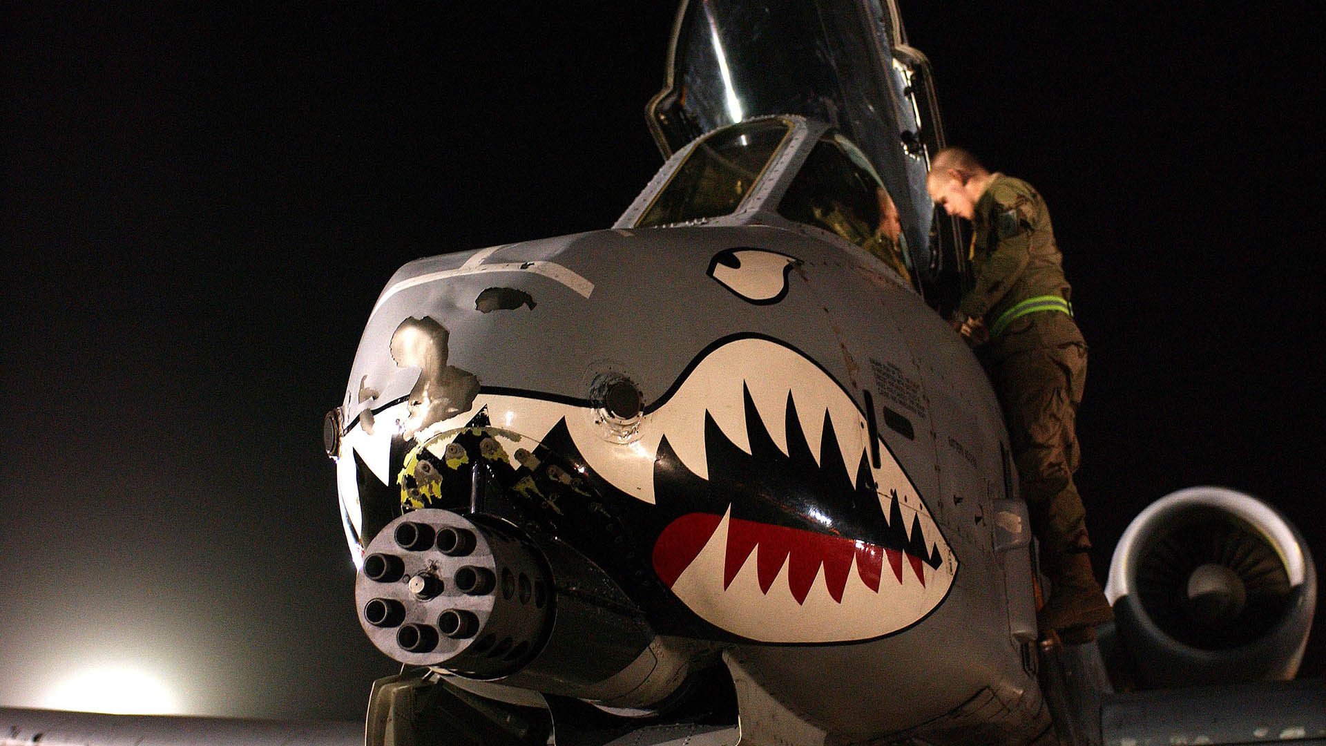 史诗逆转!阿隆索以老船长之智率雷诺舰队,于战术迷雾中险胜梅赛德斯巨轮