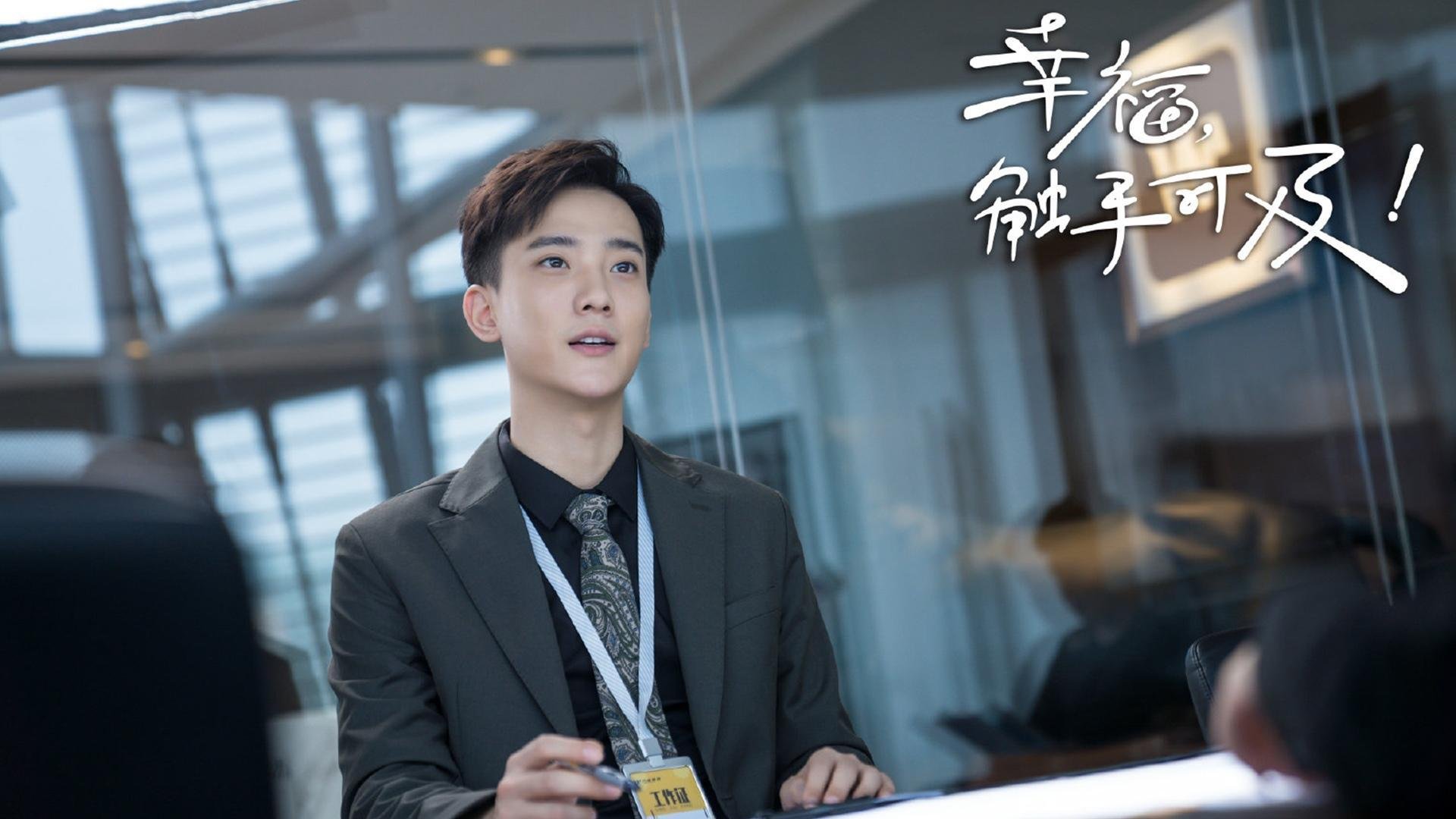 爱游戏下载-米切尔时刻重演！约基奇30+三双，掘金险胜灰熊挺进西决