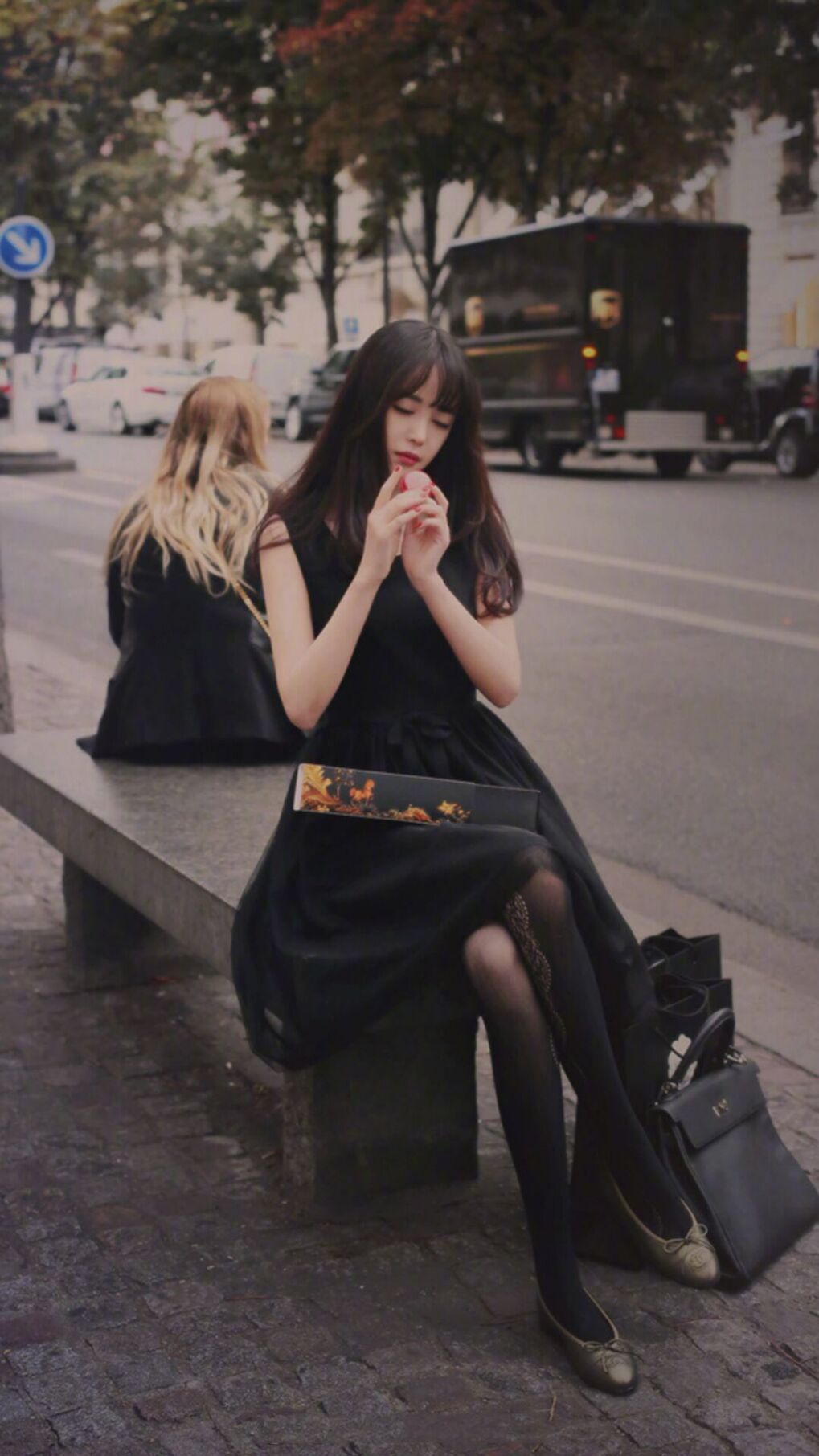 爱游戏-巨人倒下的瞬间，门迪五指关，锁住荷兰的黄金时代