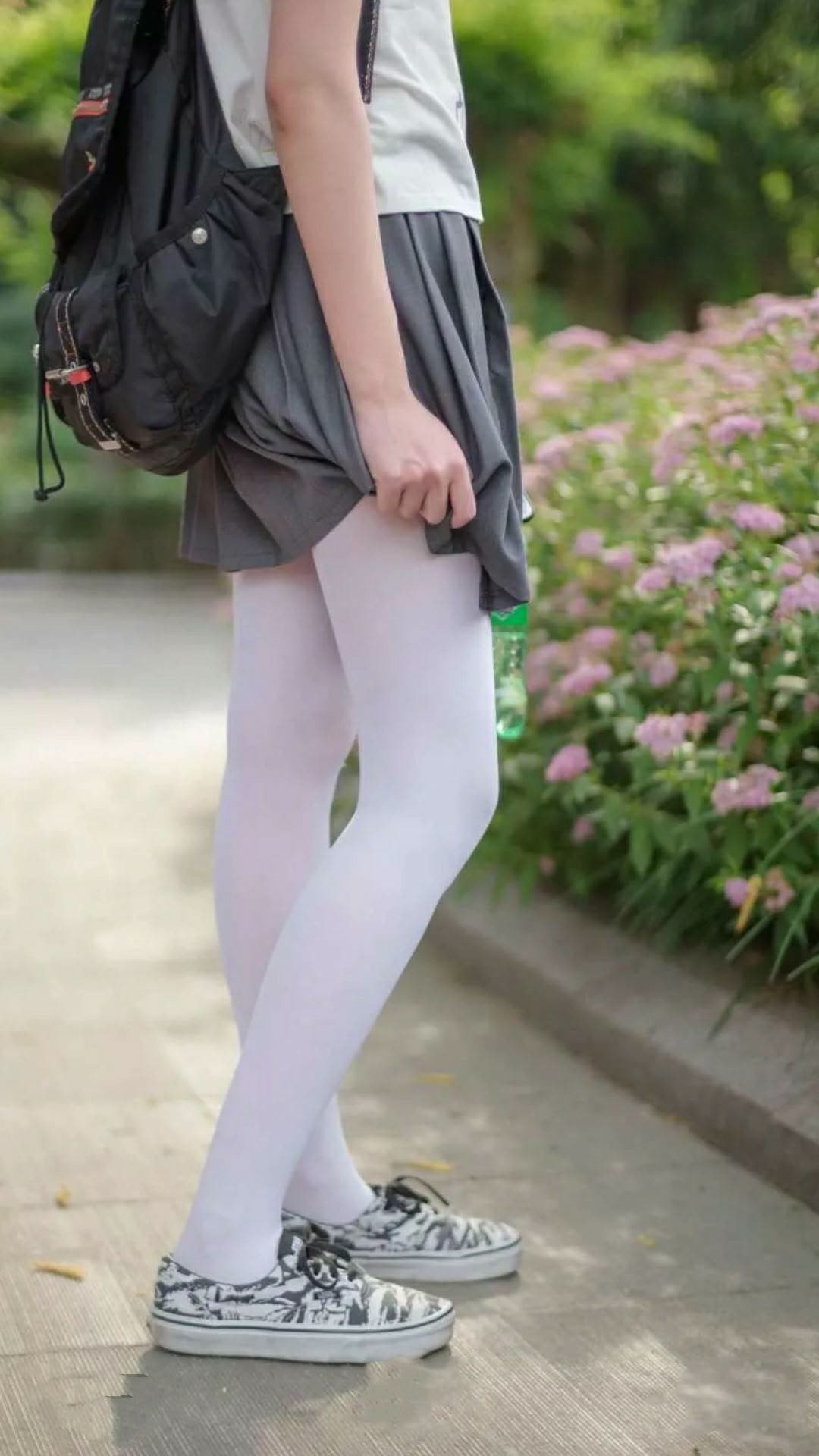 爱游戏APP-当欧冠半决赛响起篮球哨声，广东男篮如何跨界碾压快船？