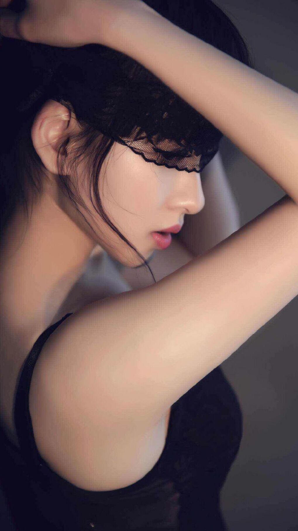 绿茵双面镜，萨拉赫的星光与国际米兰的机器